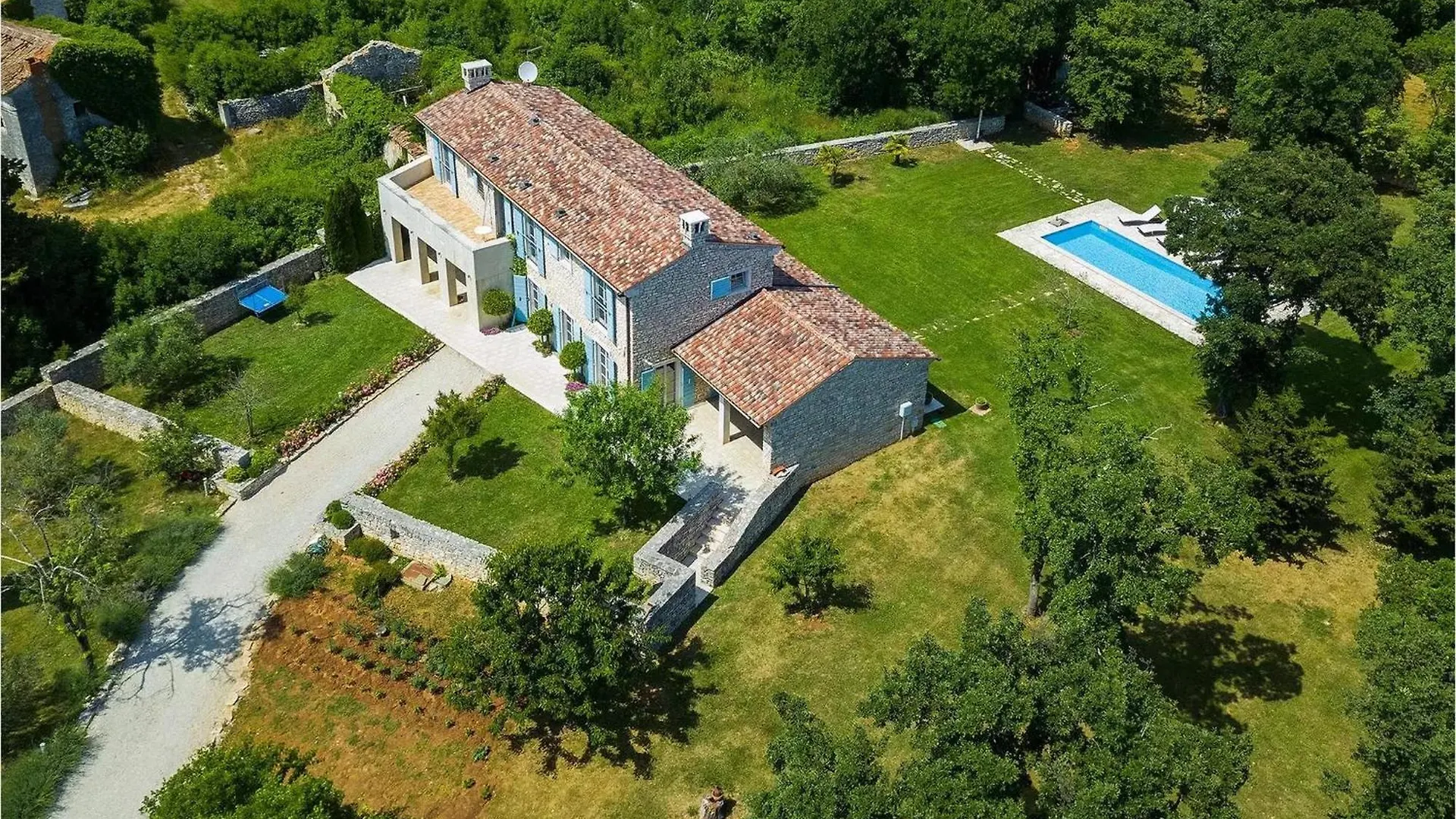 Villa Bl Pula 0*,  Croatia